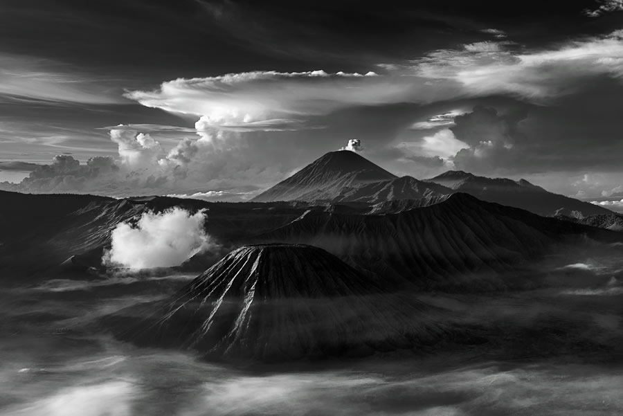 Crowd 7th: 'Morning View of Mt. Bromo’ by Pradeep Raja - Location: Indonesia 